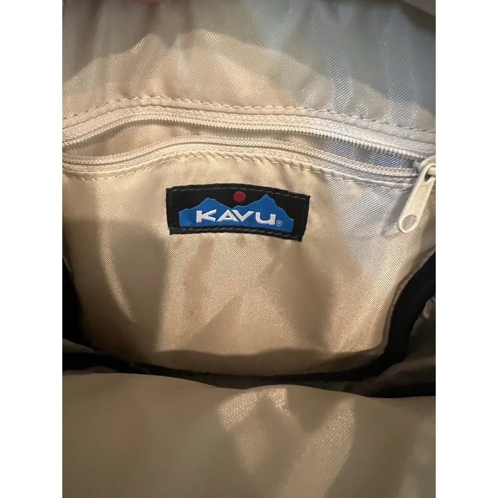 KAVU Desert Cactus Sling Sling Bag with Green Climbing Rope Strap NWOT Outdoor